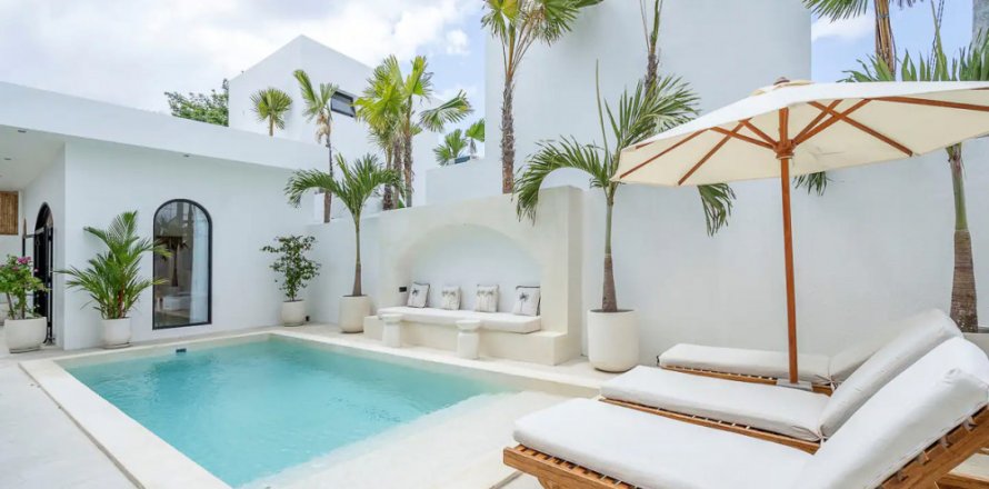 2 bedrooms Villa in Kuta, Badung, Bali (11408)