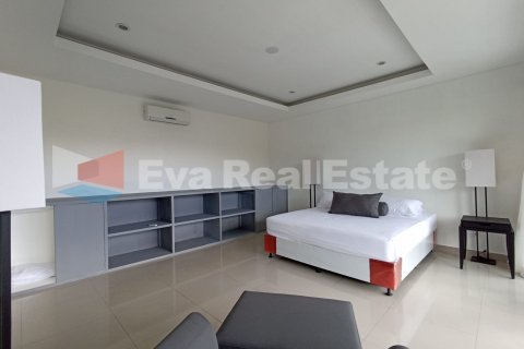 3 bedrooms Villa in Kerobokan, Badung, Bali (2410) 24