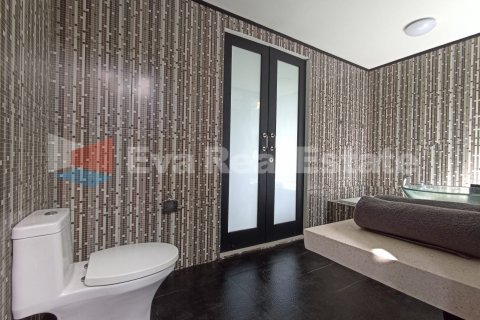 3 bedrooms Villa in Kerobokan, Badung, Bali (2410) 18