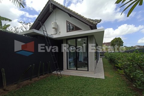3 bedrooms Villa in Kerobokan, Badung, Bali (2410)