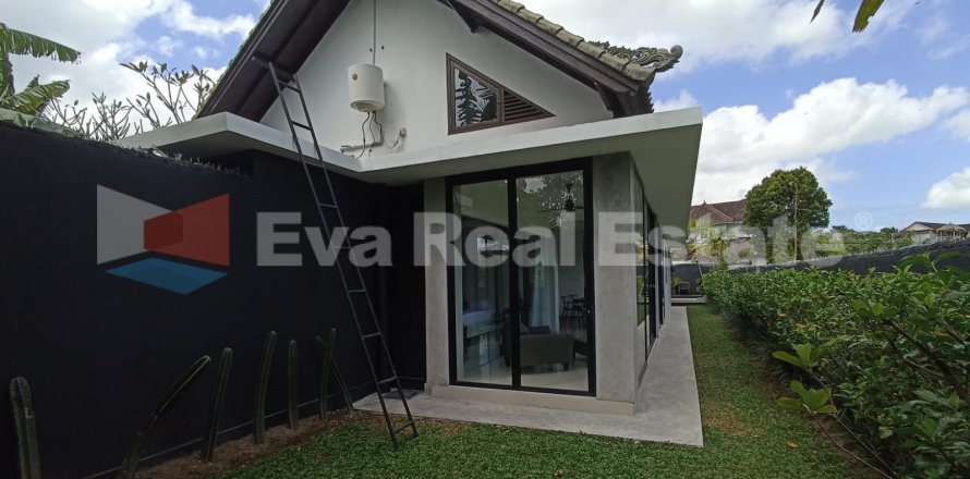 3 bedrooms Villa in Kerobokan, Badung, Bali (2410)