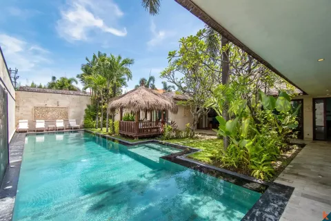6 bedrooms Villa in Tibubeneng, Badung, Bali (11312) 1