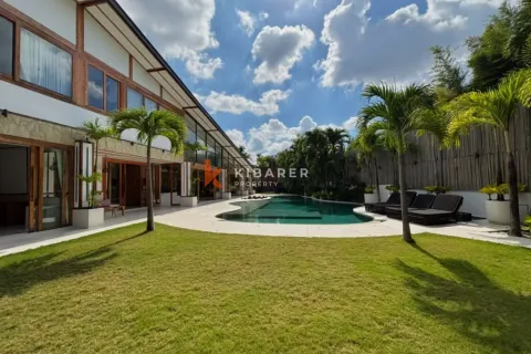 5 bedrooms Villa in Badung, Bali (17071) 22
