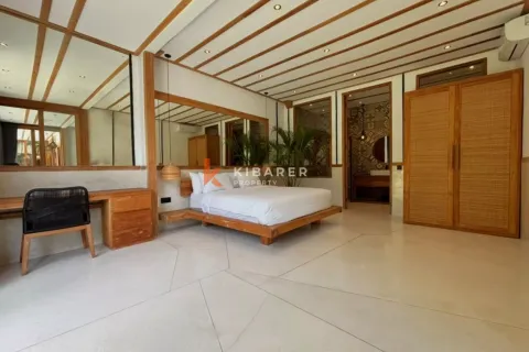 5 bedrooms Villa in Badung, Bali (17071) 12