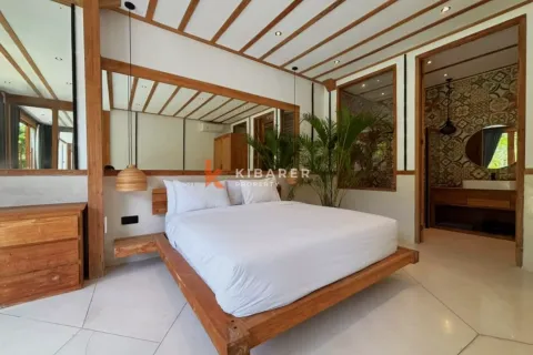 5 bedrooms Villa in Badung, Bali (17071) 10