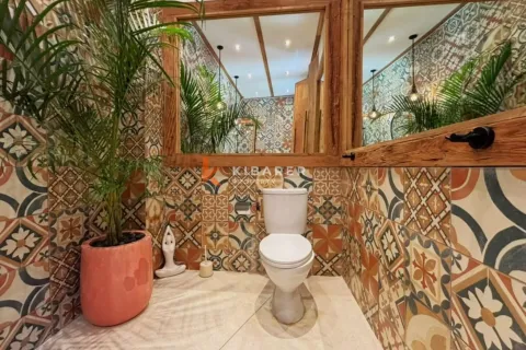 5 bedrooms Villa in Badung, Bali (17071) 16