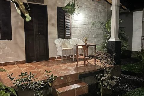 Вилла с 11 спальнями в Карангасем, (9874) 3