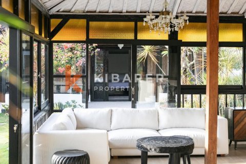 4 bedrooms Villa in Tibubeneng, Badung, Bali (12468) 18
