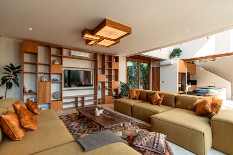 4 bedrooms House in Pererenan, Mengwi, Badung, Bali (15820) 10