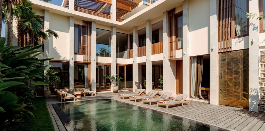 4 bedrooms House in Pererenan, Mengwi, Badung, Bali (15820)