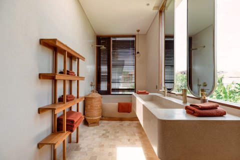 4 bedrooms House in Pererenan, Mengwi, Badung, Bali (15820) 5