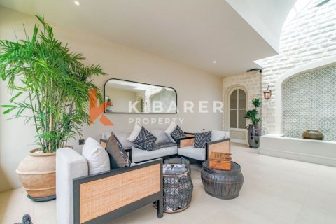 4 bedrooms Villa in Tibubeneng, Badung, Bali (13174) 15