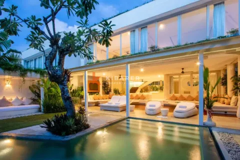 5 bedrooms Villa in Kerobokan, Badung, Bali (13175)