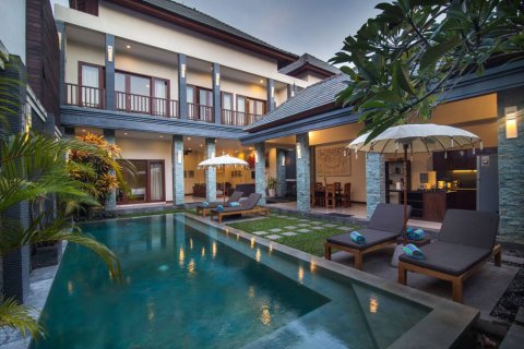 4 bedrooms Villa in Canggu, Badung, Bali (15436)