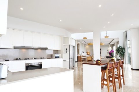 6 bedrooms Villa in South Kuta, Badung, Bali (1448) 7