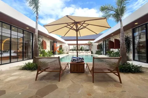 4 bedrooms Villa in Kerobokan, Badung, Bali (12425)