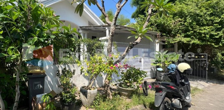 2 bedrooms Villa in Jimbaran, Badung, Bali (14796)