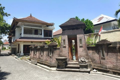 450m2 Land in Kuta, Badung, Bali (12300)