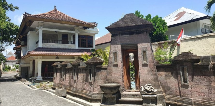450m2 Land in Kuta, Badung, Bali (12300)