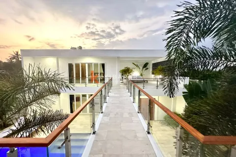 4 bedrooms Villa in Pererenan, Mengwi, Badung, Bali (13387) 17