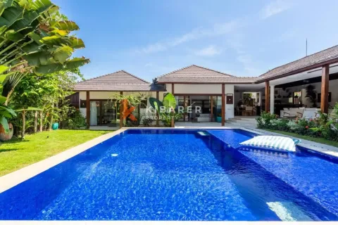 4 bedrooms Villa in Kerobokan, Badung, Bali (12493) 1