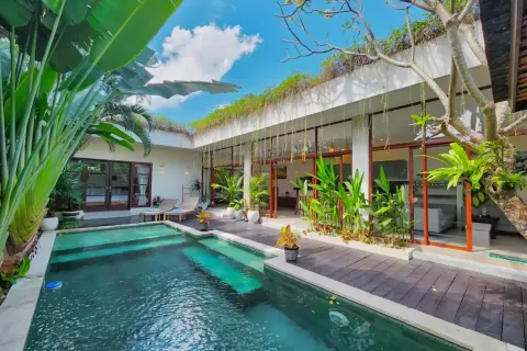 3 bedrooms Villa in Tibubeneng, Badung, Bali (11361) 1