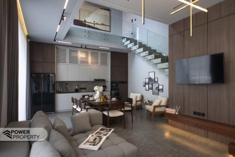 Вилла с 11 спальнями в Тампаксиринг, Гианьяр, (9778) 5