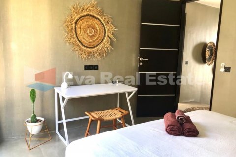 3 bedrooms Villa in Tibubeneng, Badung, Bali (2506) 15