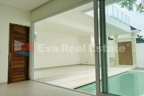 2 bedrooms Villa in Tumbak Bayuh, Mengwi, Badung, Bali (2507) 4