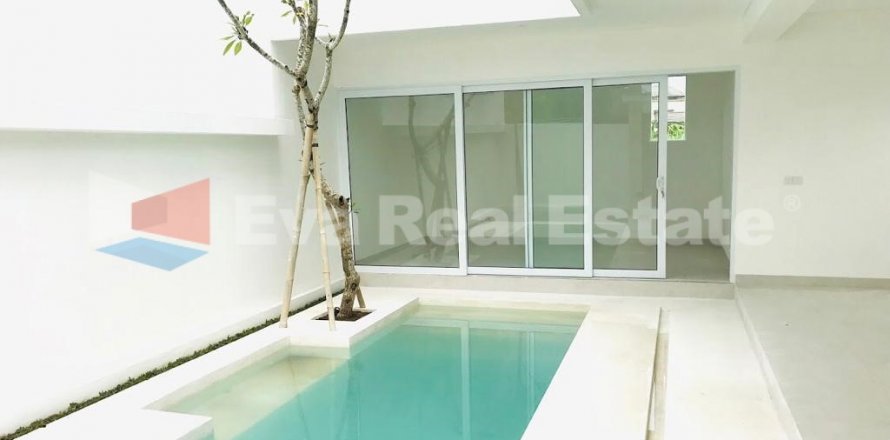 2 bedrooms Villa in Tumbak Bayuh, Mengwi, Badung, Bali (2507)