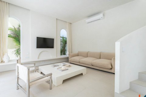 2 bedrooms Villa in Denpasar, Bali (11839) 4