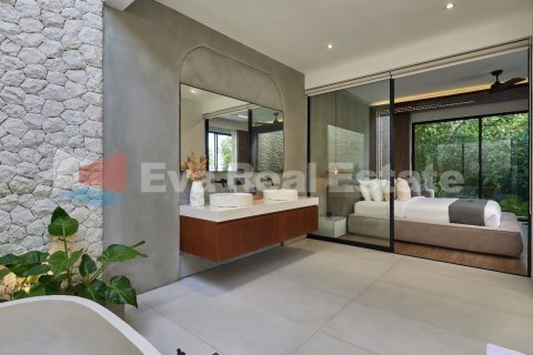 5 bedrooms Villa in Pererenan, Mengwi, Badung, Bali (14785) 9