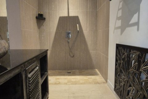 Вилла с 6 спальнями в Убуд, Гианьяр,  (9712) 16