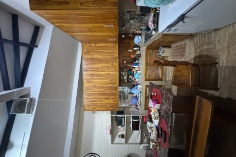 Дом с 6 спальнями в Джимбаран, Бадунг,  (9709) 11