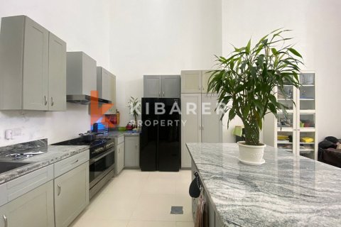 Вилла с 4 спальнями в Джимбаран, Бадунг, Бали (13693) 22