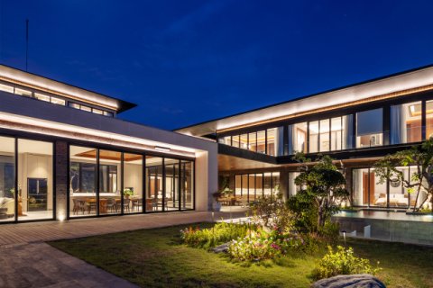 Вилла с 7 спальнями в Южная Кута, Бадунг,  (2264) 29