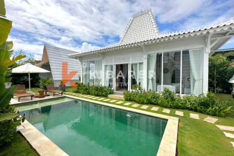 6 bedrooms Villa in Tumbak Bayuh, Mengwi, Badung, Bali (13128) 3