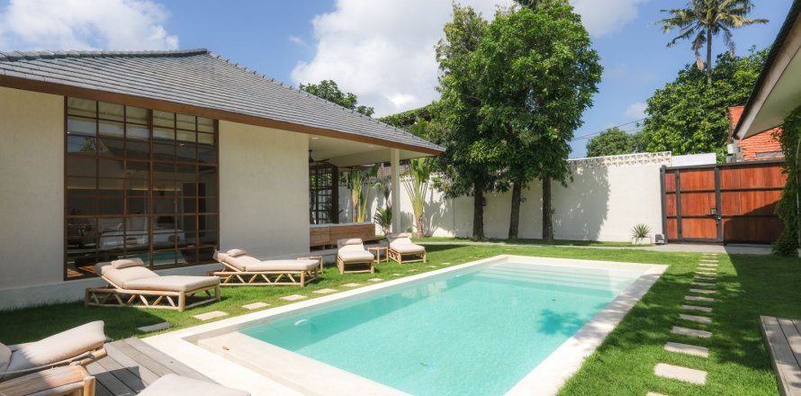 3 bedrooms Villa in Seminyak, Badung, Bali (15826)
