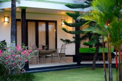 6 bedrooms Villa in Gianyar,  (9412) 2