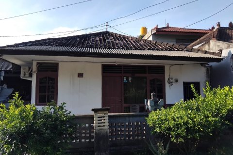Дом с 4 спальнями в Денпасар,  (9450) 1