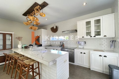 3 bedrooms Villa in Badung, Bali (14069) 2