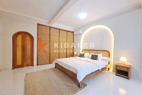 4 bedrooms Villa in Seminyak, Badung, Bali (14070) 9
