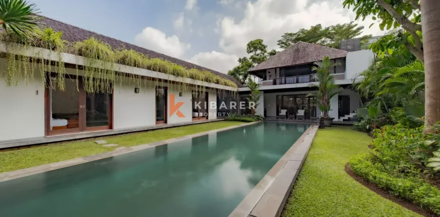 3 bedrooms Villa in Tibubeneng, Badung, Bali (14068)
