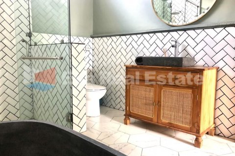 4 bedrooms Villa in Tumbak Bayuh, Mengwi, Badung, Bali (2529) 18