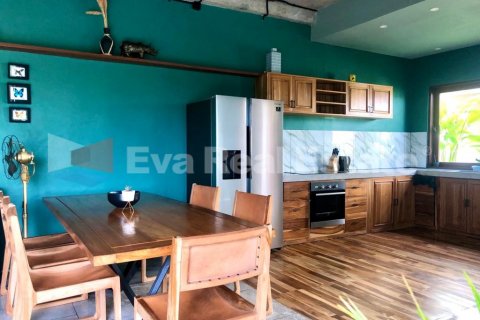 4 bedrooms Villa in Tumbak Bayuh, Mengwi, Badung, Bali (2529) 5