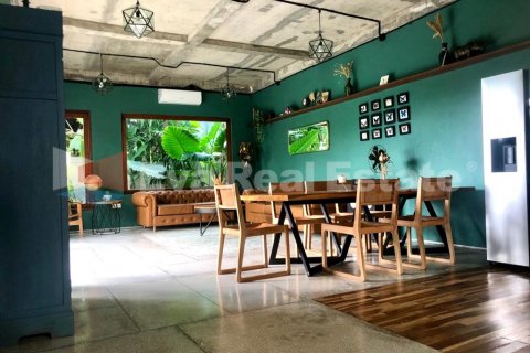 4 bedrooms Villa in Tumbak Bayuh, Mengwi, Badung, Bali (2529) 3