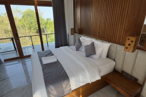 Вилла с 4 спальнями в Нуса Дуа, Бадунг,  (2656) 23