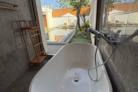 Вилла с 4 спальнями в Нуса Дуа, Бадунг,  (2656) 3