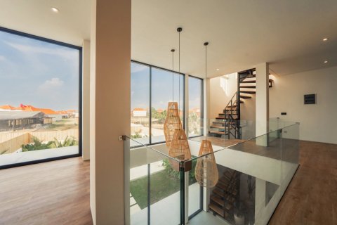 4 bedrooms Villa in Canggu, Badung, Bali (14471) 3