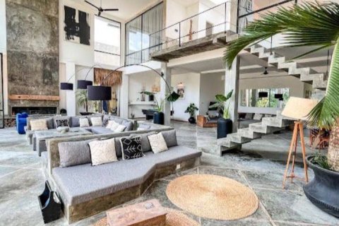 4 bedrooms Villa in Canggu, Badung, Bali (14848) 5